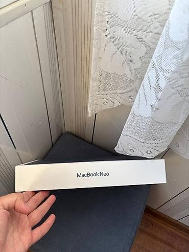 Apple MacBook: Yeni Apple MacBook, 13.3 ", Apple M3, 256 GB, Ünvandan götürmə, Pulsuz çatdırılma, Ödənişli çatdırılma — 3