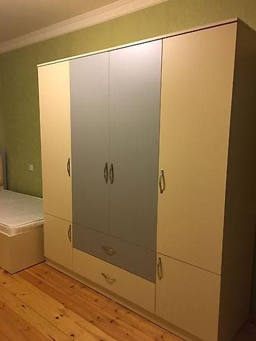 Dolab sifariwle hazirlanir. Reng secimi var. eni 2m hundurluk 2m