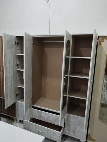 dsp laminat: Yeni, Kupe, 4 qapılı Düz dolab, Dolab-asılqan, Almaniya — 10