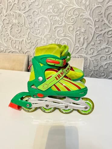 ролики квады в бишкеке: Rolik satılır 35 manata. Az sürülüb. 34-42 razmərə qədərdir böyüdüb — 3