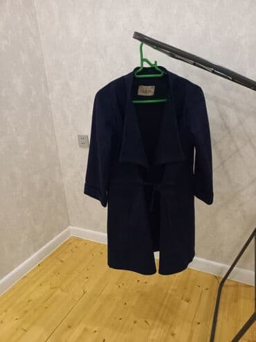 Salsa qadın plaşı – tünd göy rəng - Model: Açıq yaxalı, kəmərli