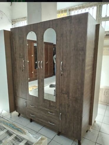 4 qapili dolab: Yeni, Açılan, 4 qapılı Düz dolab, Dolab-asılqan, Türkiyə — 2