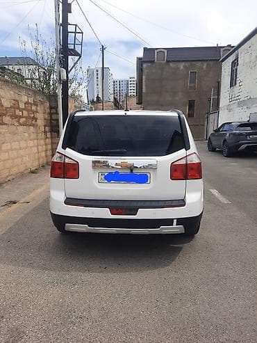 chevrolet orlando: Chevrolet Orlando: 1.8 l | 2012 il 148000 km Ofrouder/SUV — 2