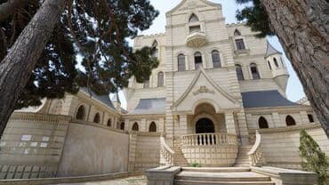 saray mtk əlaqə nömrəsi: Ticarət Mərkəzi Mall yaritəmir 5000 kv,1-ci mərtəbə Bowling 1400 kv — 10