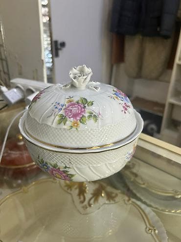 ağ xalca: Tort və şiriniyyat qabı, rəng - Ağ, Farfor, Almaniya — 1