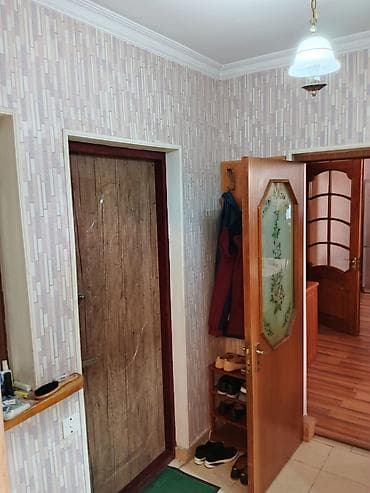 Otaqların satışı: Həyət evi satışa təklif olunan rahat və işıqlı otaqlar: start qiyməti — 6