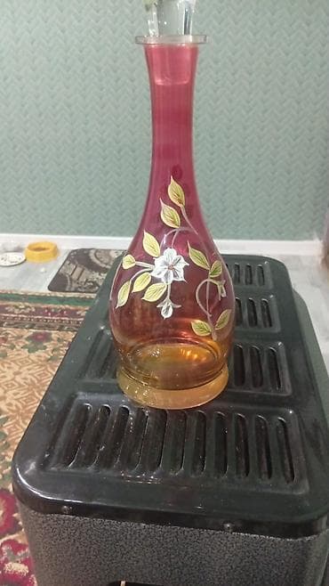 tom vaza: Bəzəkli şüşə qablar dəsti - Qara rəngli, metal qapaqlı kiçik — 2