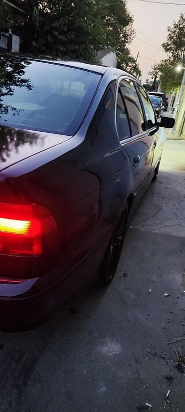 1989 bmw: BMW 5 series: 2.5 l | 1998 il Sedan — 6