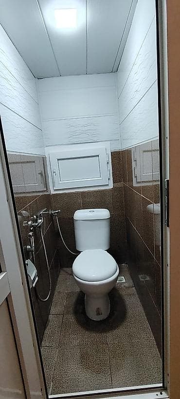 xirdalan mehdi huseynzade: Bakı, 4-cü mikrorayon, 2 otaqlı, Köhnə tikili, m. Memar Əcəmi, 50 kv. m — 7