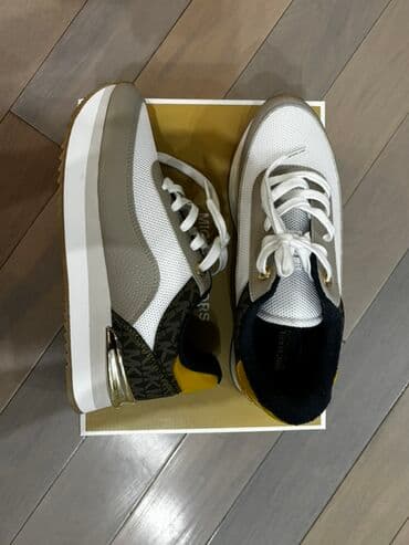 Ölçü: 38, rəng - Ağ, Yeni