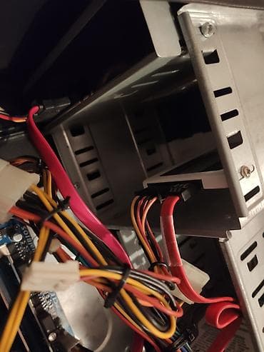 siemens computers fujitsu: Xüsusiyyətləri: Ana plata-Gigabyte GA H61M-S2-B3 DDR3 Processor-Intel — 5