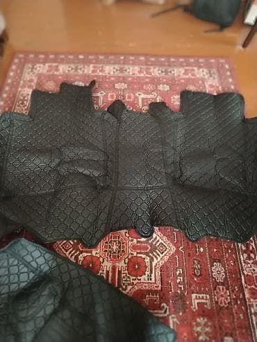 Avtomobil üçün ayaqaltı, Yeni, Dəri