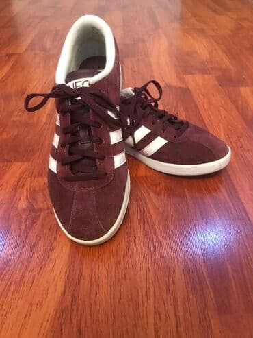 Ayaqqabılar: Adidas Orginaldi Yaxwi veziyetdedi 20 manat — 3