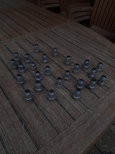 M12x1.5 təkər bolt qozaları dəsti - Tip: Avtomobil təkər qozası