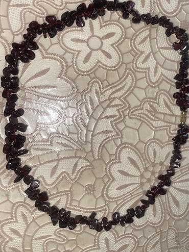 Qranat daşlarından kolye - Material: tünd bordo rəngli qranat (nar) — 8