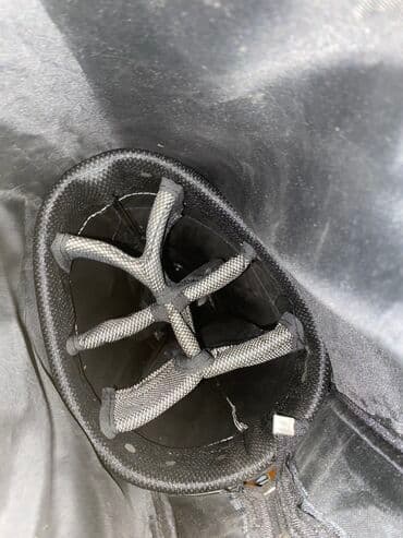 Maskalar, eynəklər: Qolf cantasi satilir. az islenib xarab yeri yoxdur — 2