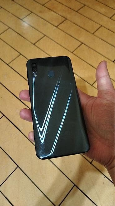 Фото и видеокамеры: Samsung Galaxy A30, 32 ГБ, цвет - Черный, Две SIM карты — 10