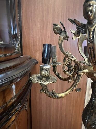 işıqlar: Ikidene bronza burunc Bu lampa qədimi üslubda, qızılı rəngdə və — 5