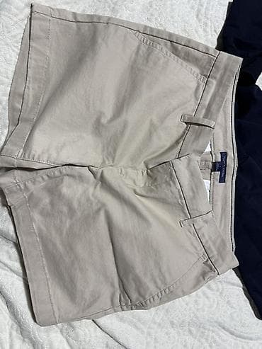 tammy hilfiger: Coxsu amerikadan alinib . Hosi cox yaxwi veziyyetdedir. Her biri 1. 2 — 2