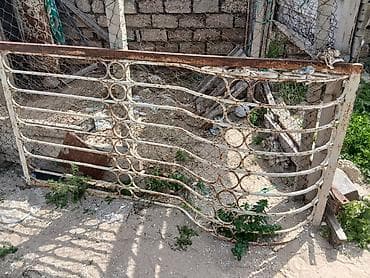 malina kolu: Metal darvaza və qalınmetallı kubik bak - Darvaza: dəmir — 2