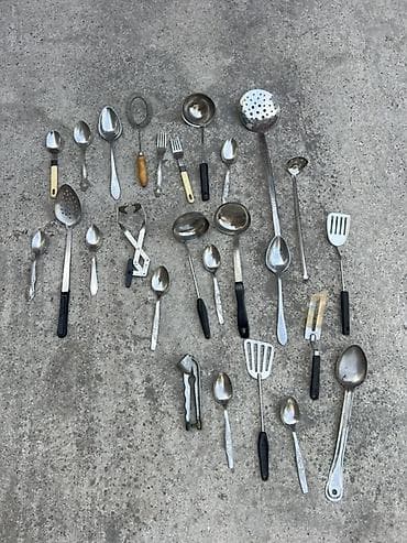 Hamisi bir yerde komplekt Mətbəx üçün müxtəlif metal aksesuar və — 1