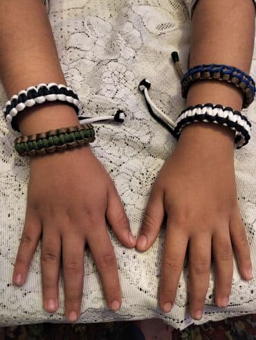 женские широкие браслеты: Браслет — 9