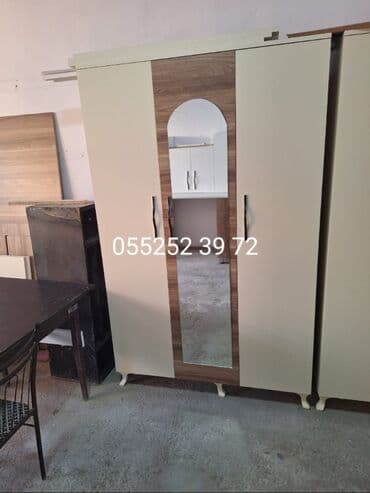 шкаф в зал: Düz dolab, Yataq otağı üçün, Paltar üçün, Açılan, Korpuslu, 3 qapılı — 1