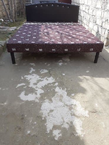 Kravat taza Taxtadan yığılır Başlığı koja üstü maçalka İstadiyiviz