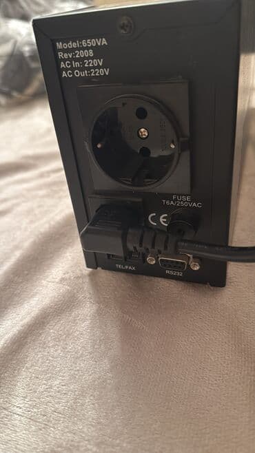 ТВ и видео: Новый ИБП, < 500 Вт, Количество розеток - 2 — 4