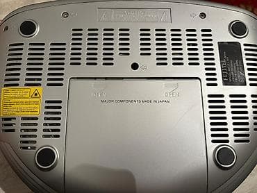 musiqi sentir: FUJITEL FJ-777 portativ musiqi mərkəzi Xüsusiyyətlər: - FM/AM radio — 7