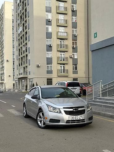 Vuruğu udarı, dəyişən detalı yoxdur.Vini təmizdir.Koja salon, 17 lik