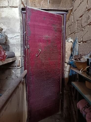 Quru inşaat materialları: 3 eded demir qapi 1 ededi 130m.kohne qalin matreal — 4
