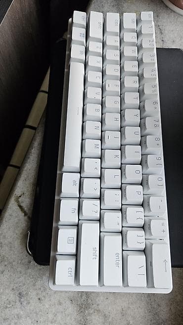 mini klaviatura: Razer Huntsman Mini (Mercury) – 60% optik gaming klaviatura - — 6