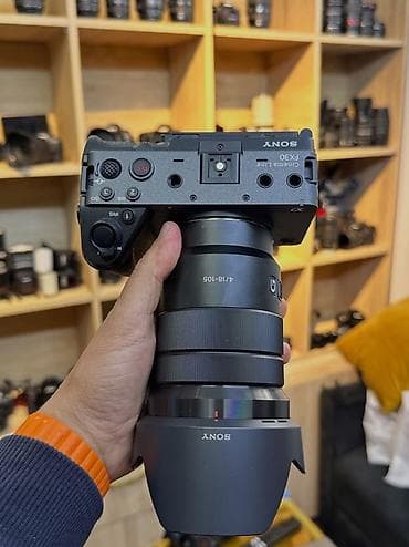 sony 2500: Məhsul: Sony FX30 kino kamerasi (yalnız body) Xüsusiyyətlər: - Kino — 1