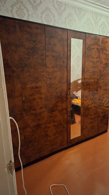 стенка для спальни: 2 təknəfərlik çarpayı, Dolab — 4