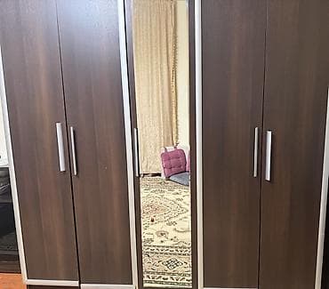 metbex masa desti: Yataq otağı mebel dəsti Tərkibi: - 4 qapılı paltar şkafı: ortada tam — 3