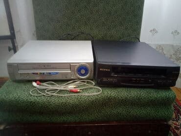 Salam köhnə video satıram ikisi bir yerdə 50 manata whatsapda bu