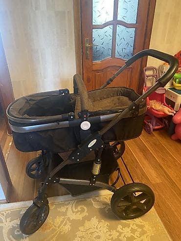 Araba-beşiklər: Çıxarıla bilən beşikli araba, İşlənmiş, Yaş: 1-6 ay, Ünvandan götürmə — 3