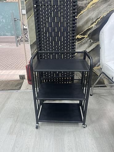 Rəflər, etajerkalar: Salon üçün 3 mərtəbəli servis rəfi – təkərli metal araba - Material — 2