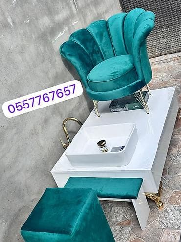 Салонные, медицинские комплекты мебели: Новый, Кресло для педикюра — 1
