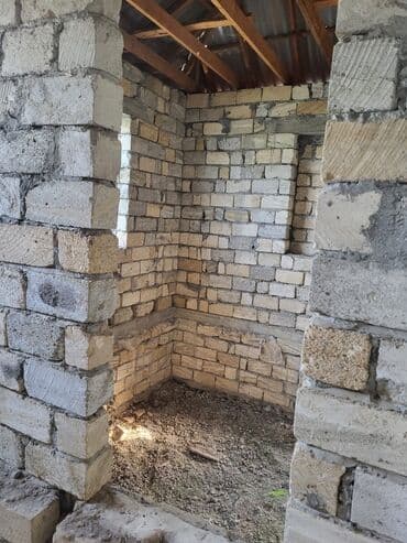 savalanda heyet evi satilir: 3 otaqlı, 100 kv. m, Kredit yoxdur, Təmirsiz — 8
