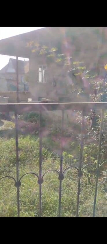 zig qesebesinde heyet evleri: Salam .8sot həyət ev qarışığ yol qırağı satıram — 1