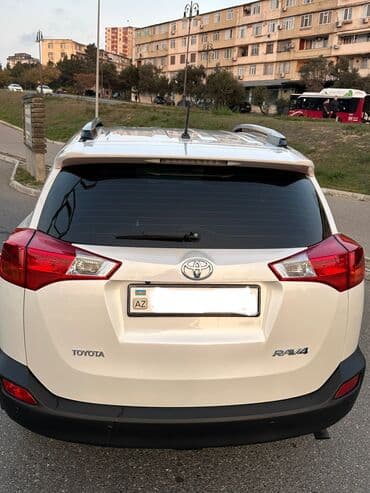 ravon r4 azerbaycan: Toyota RAV4: 2 l | 2014 il Ofrouder/SUV — 2