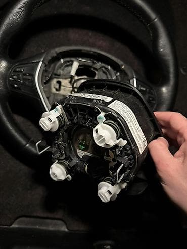 bmw coupe satilir: BMW sükan çarxı – çoxfunksiyalı, orijinal Xüsusiyyətlər: - Model: BMW — 6