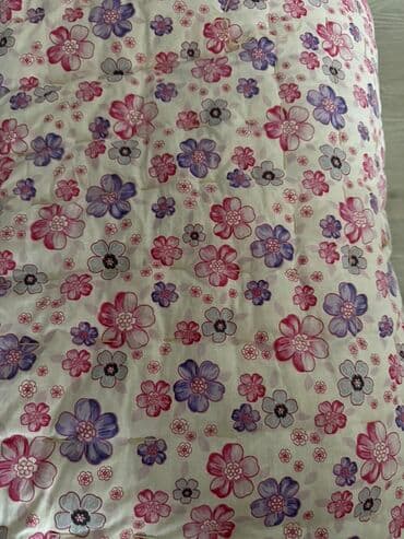 İkiüzlü yorğan 3 kq - Material: yumşaq tekstil doldurmalı, parça