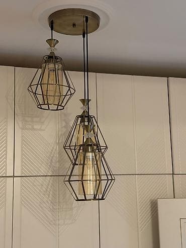 Ev üçün dekor: Çılçıraq, 3 lampa, Metal — 2