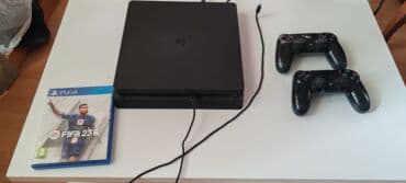 dişlər: Playstation 4 İçində 15 oyun və bir ədəd budbol diski 350azn Bineqedi — 1