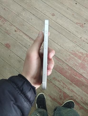 iphone 13 pro ekranı: IPhone 14, 128 GB, Ağ, Zəmanət, Kredit, Qırıq — 2