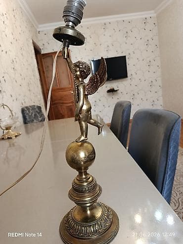 Bürünc dekorativ masa lampası – putto/ mələk fiquru ilə.Avropa — 5
