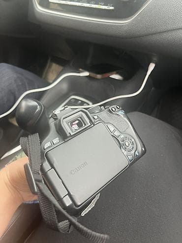 canon powershot 500: Canon EOS 600D DSLR fotoaparat + Canon EF 50mm f/1.8 STM obyektiv - — 2